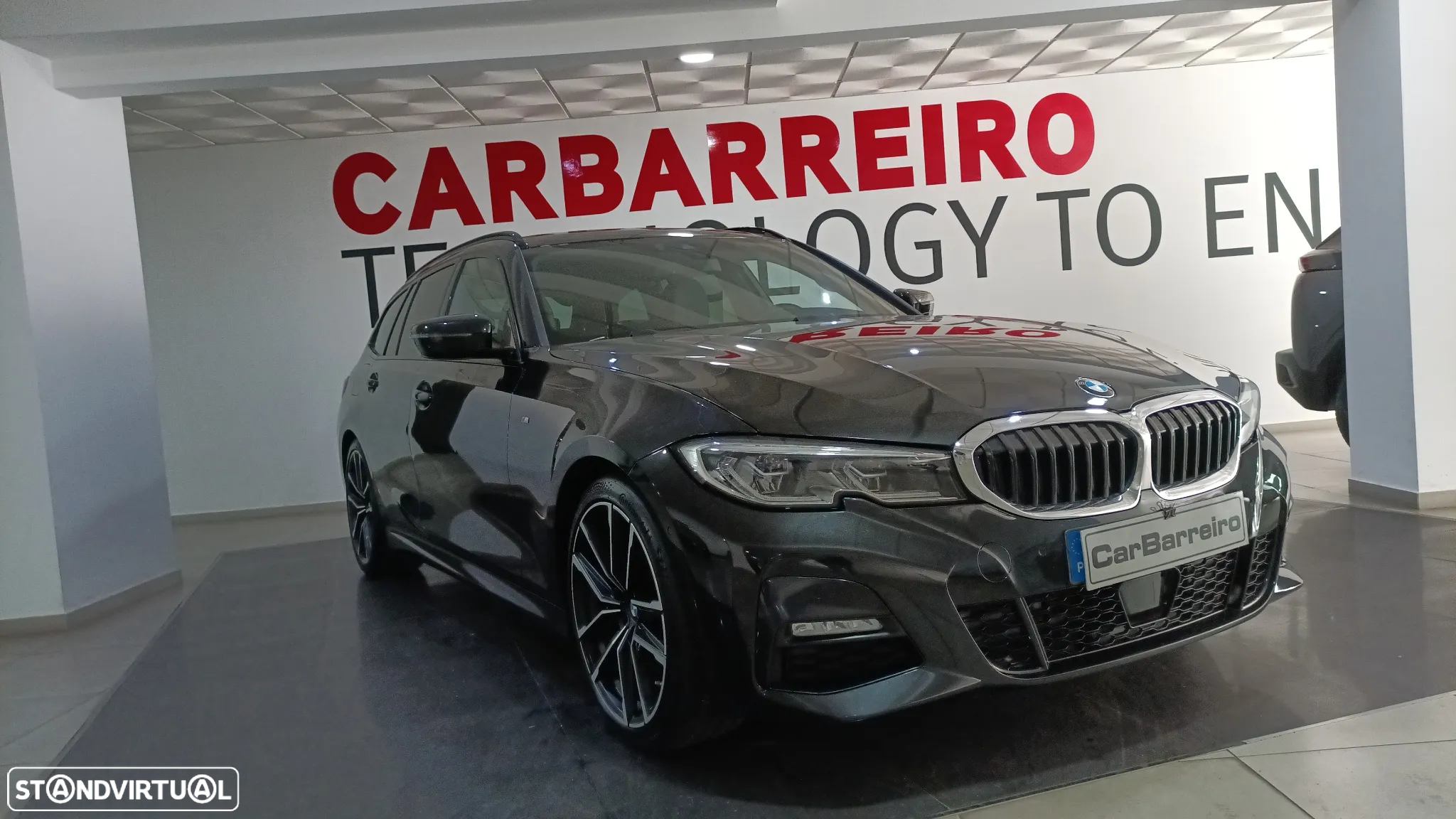 BMW 320 i Touring Pack Desportivo M - 2