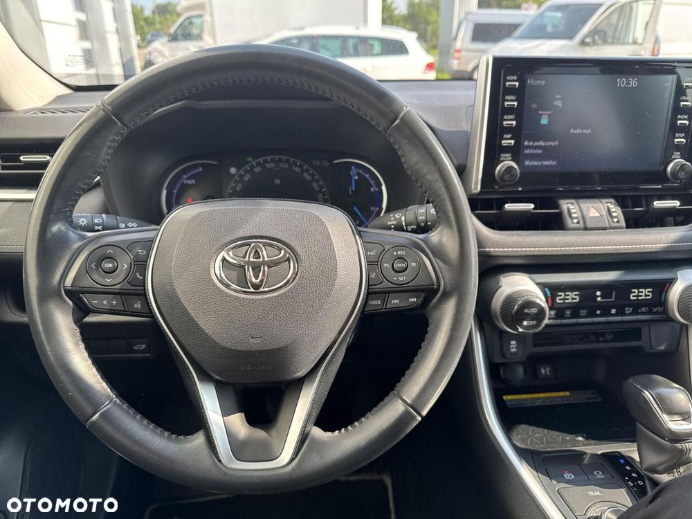 Toyota RAV4 - 13