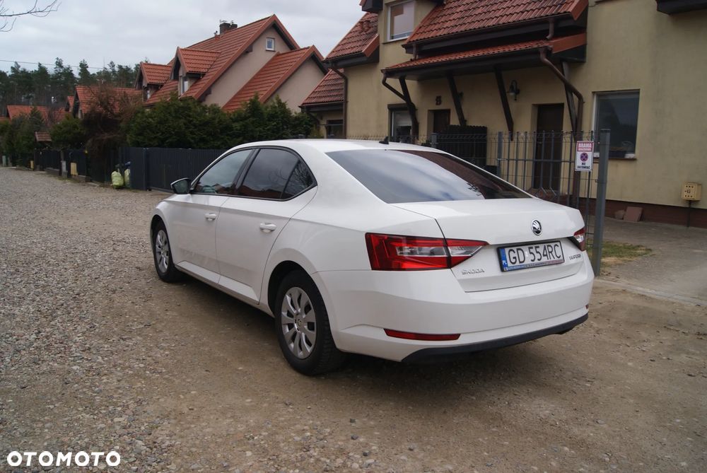 Skoda Superb - 5