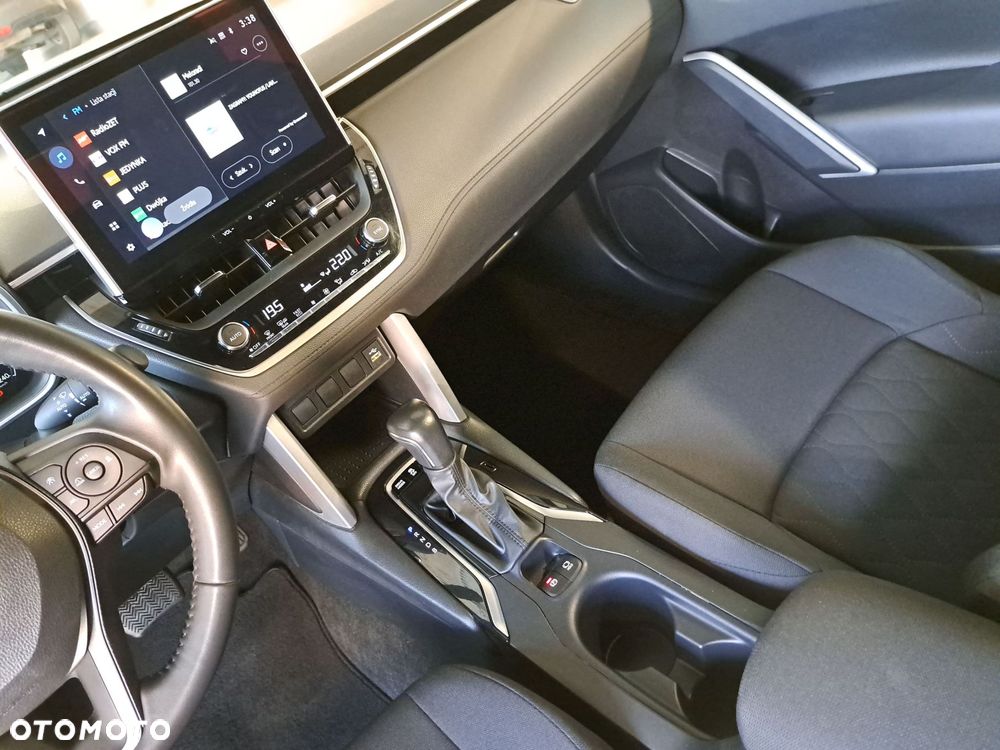 Toyota Corolla Cross - 29