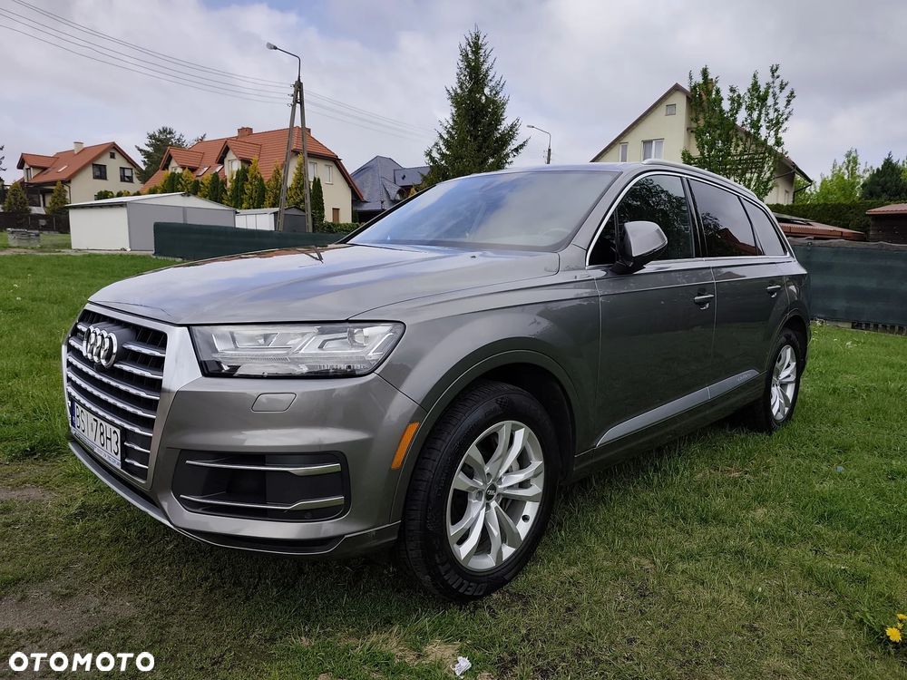 Audi Q7 - 10