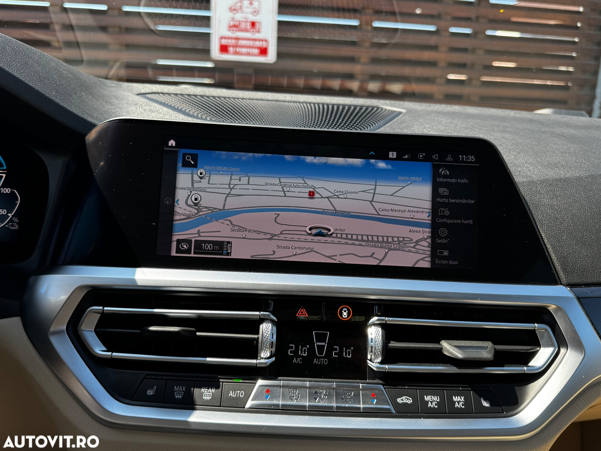 BMW Seria 3 330e Aut. Luxury Line - 34