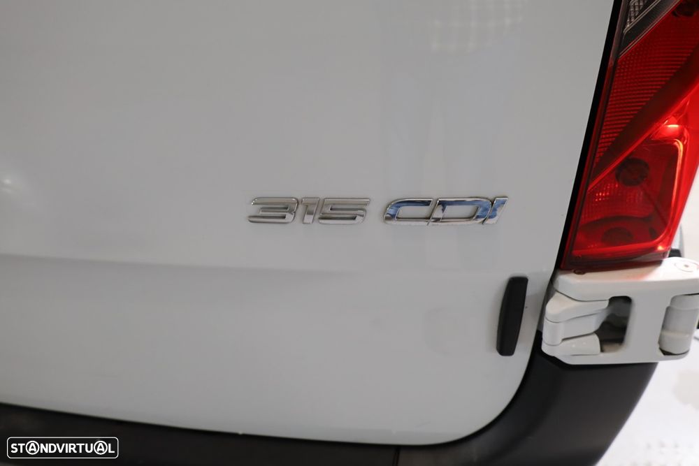 Mercedes-Benz Sprinter 315 CDI/43 Luxo (2+2+2+3) - 11