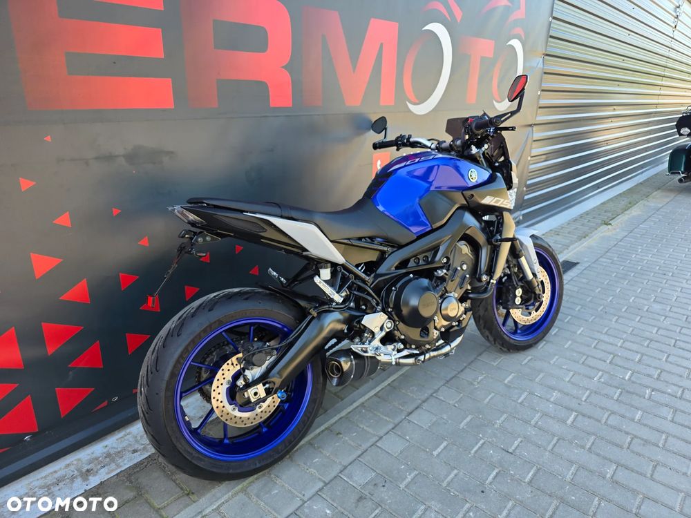 Yamaha MT - 6