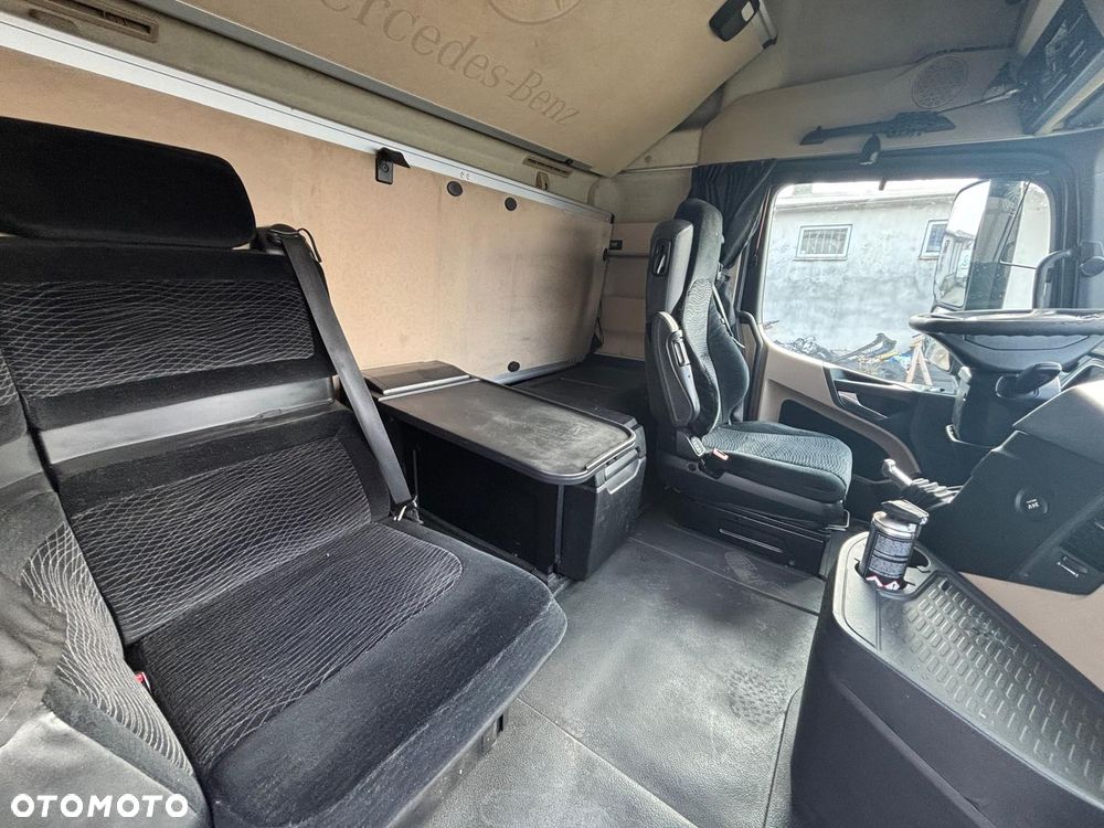 Mercedes-Benz Actros 1833 - 16