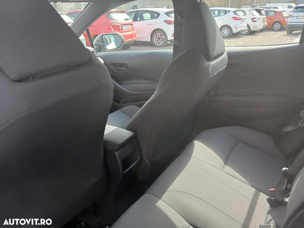 Toyota Corolla 1.2 Turbo 116 CP Dynamic - 11