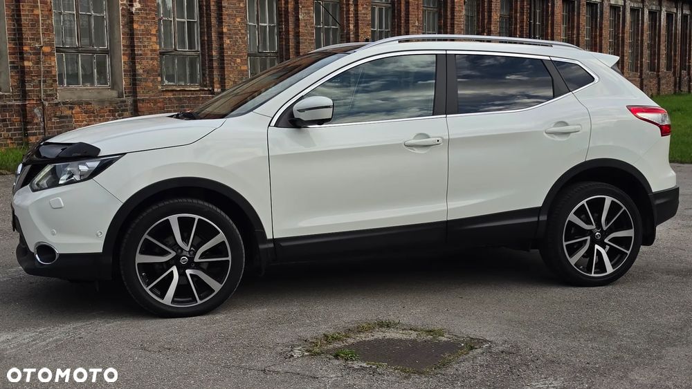 Nissan Qashqai 1.2 DIG-T Xtronic TEKNA+ - 10