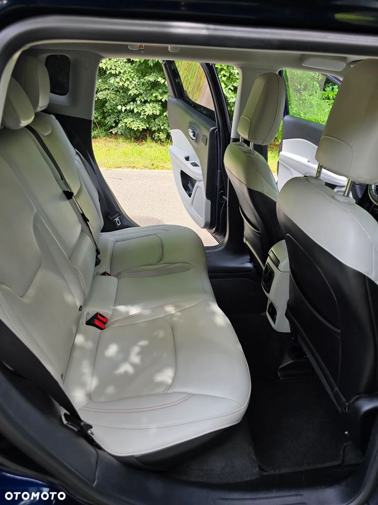 Jeep Compass 2.0 MJD Limited 4WD S&S - 24