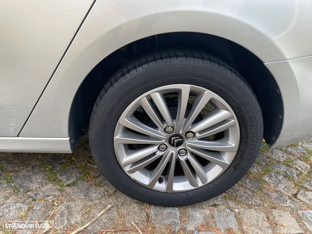 Citroën C-Elysée 1.6 HDi Exclusive - 10