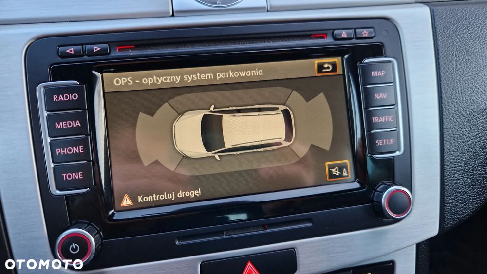 Volkswagen Passat 2.0 TDI 4Motion DSG BlueMotion Tech Highline - 35