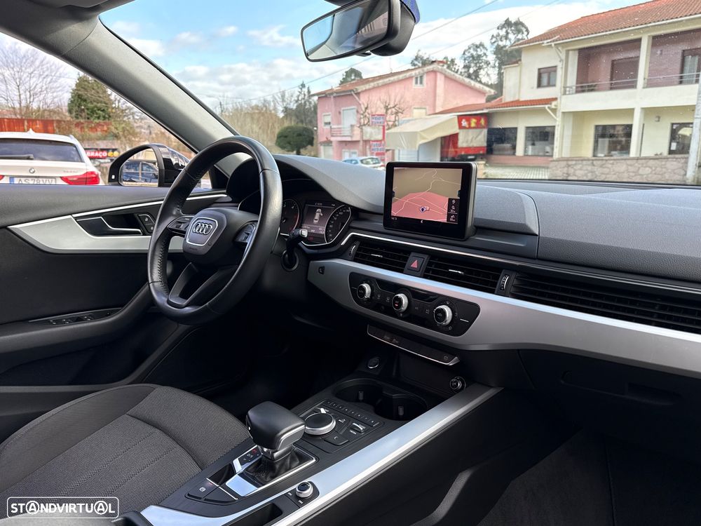 Audi A4 Avant 35 TDI Design S tronic - 8