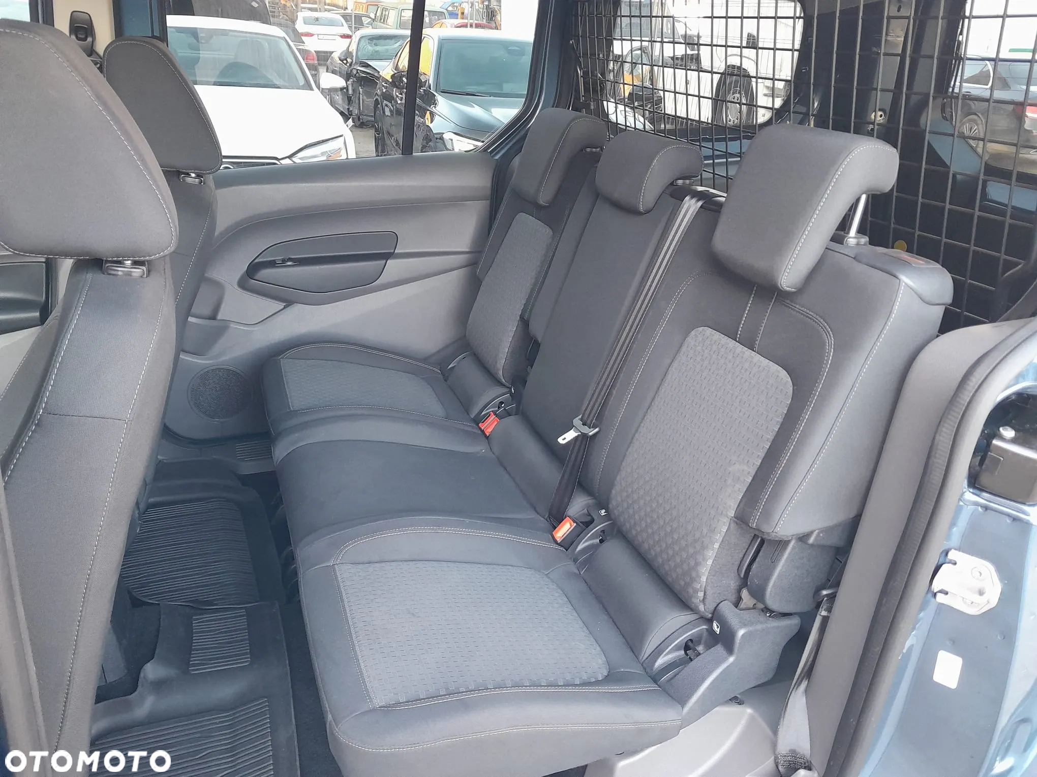 Ford Tourneo Connect Grand 2.0 EcoBlue Trend - 16