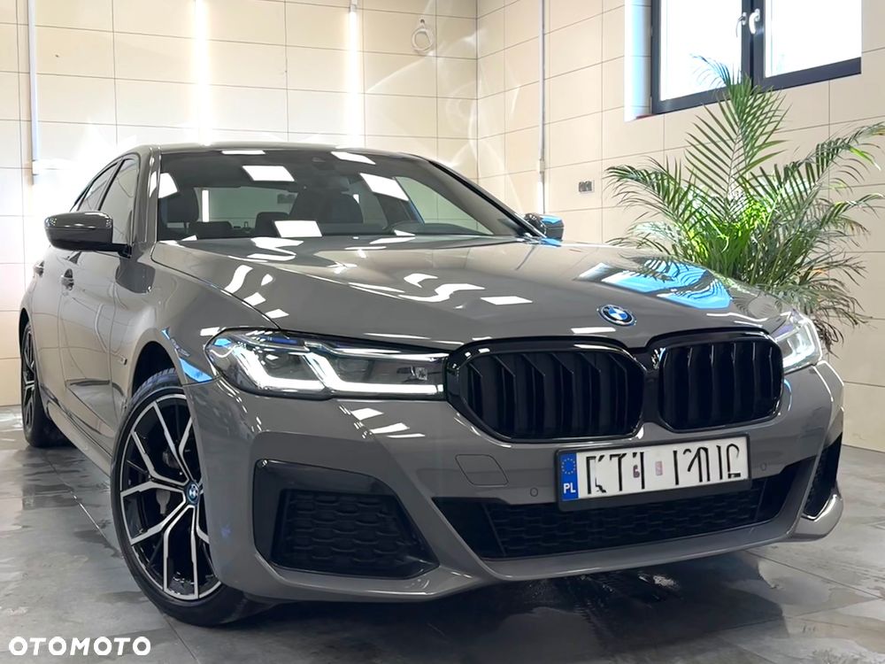 BMW Seria 5 530e xDrive M Sport Edition - 6