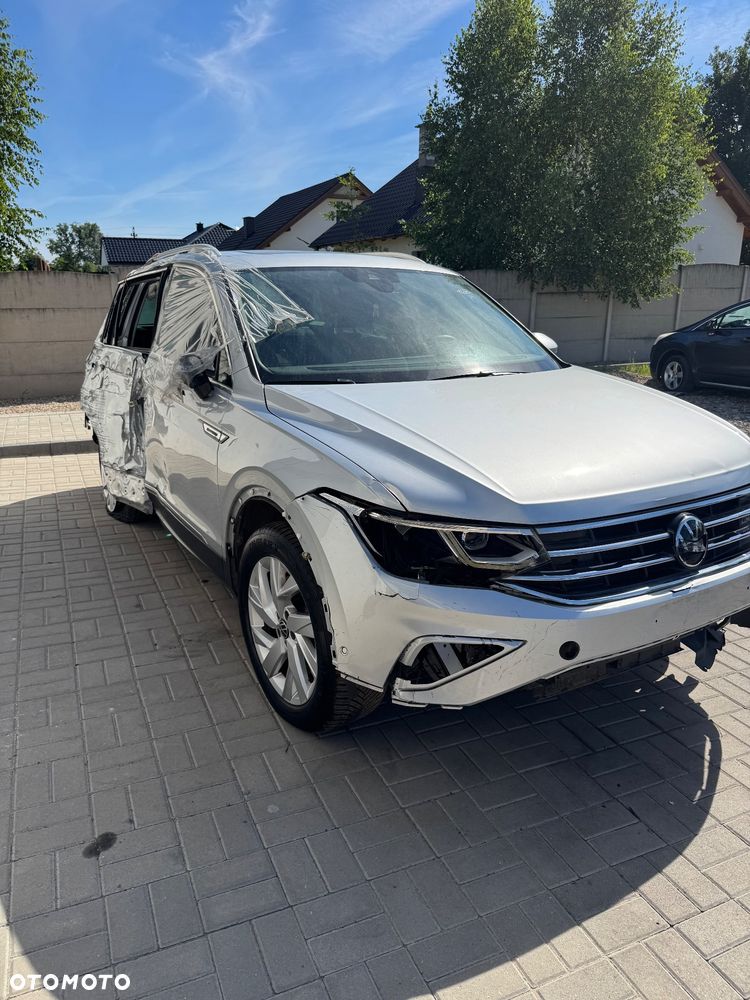 Volkswagen Tiguan 1.4 eHybrid OPF DSG Life - 3
