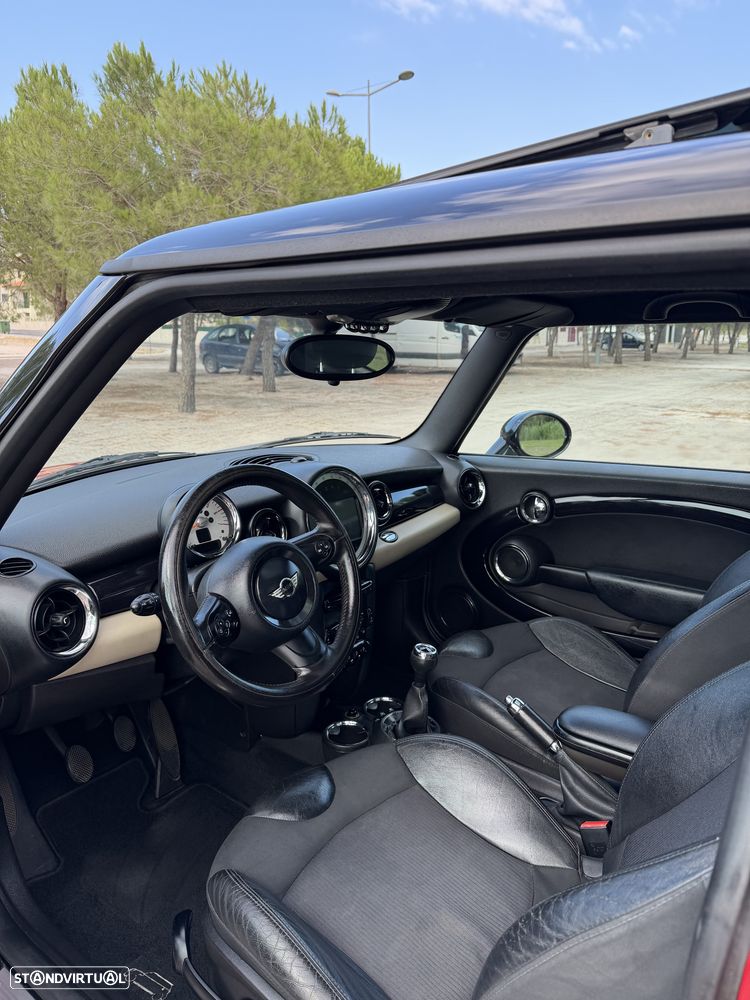 MINI 3 Portas Cooper D - 9