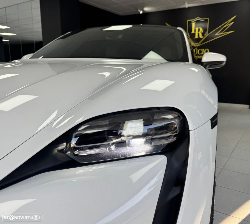 Porsche Taycan Bateria Performance Plus - 9