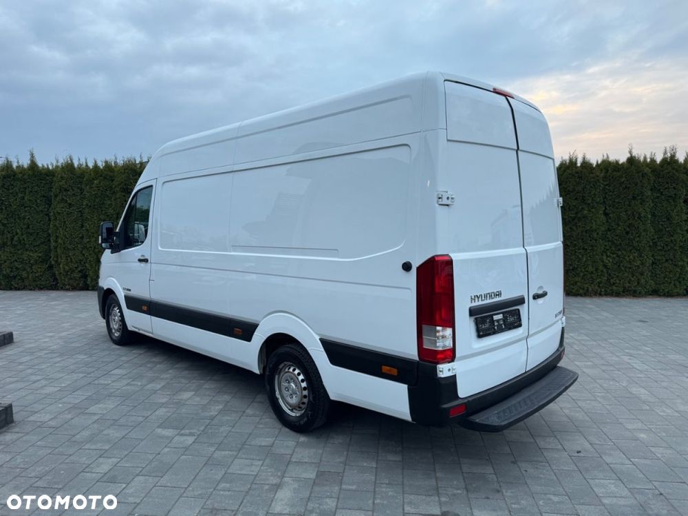 Hyundai H350 - 7