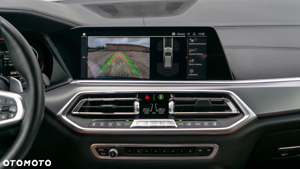 BMW X5 M M50d - 16