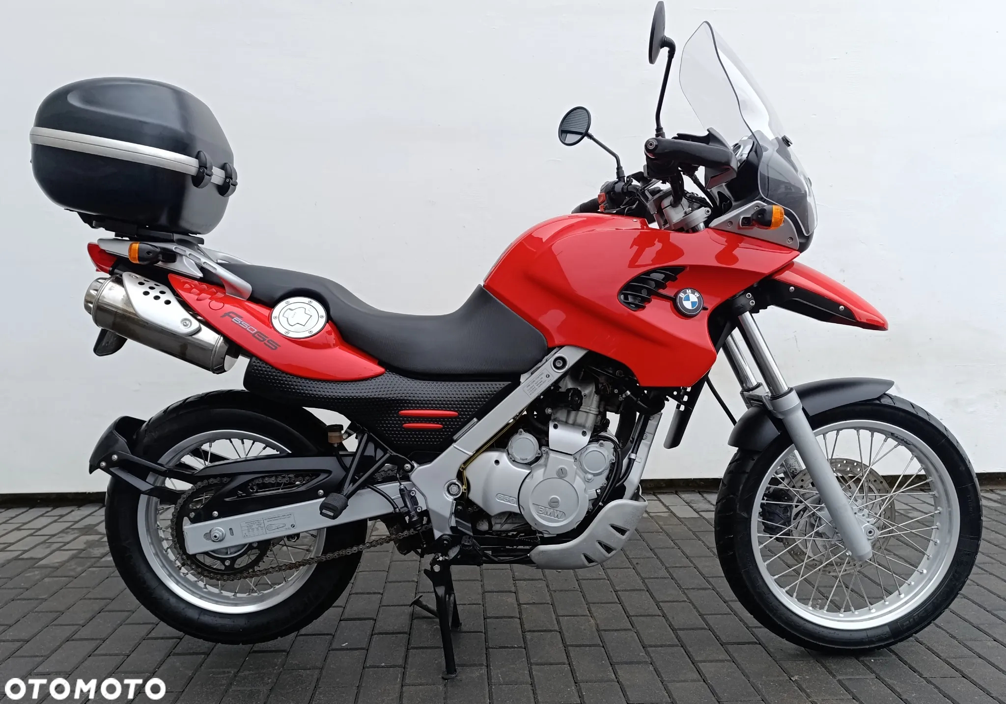 BMW F