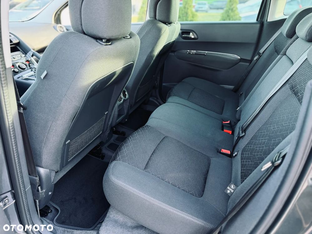 Peugeot 3008 Hybrid4 88g/85g - 16