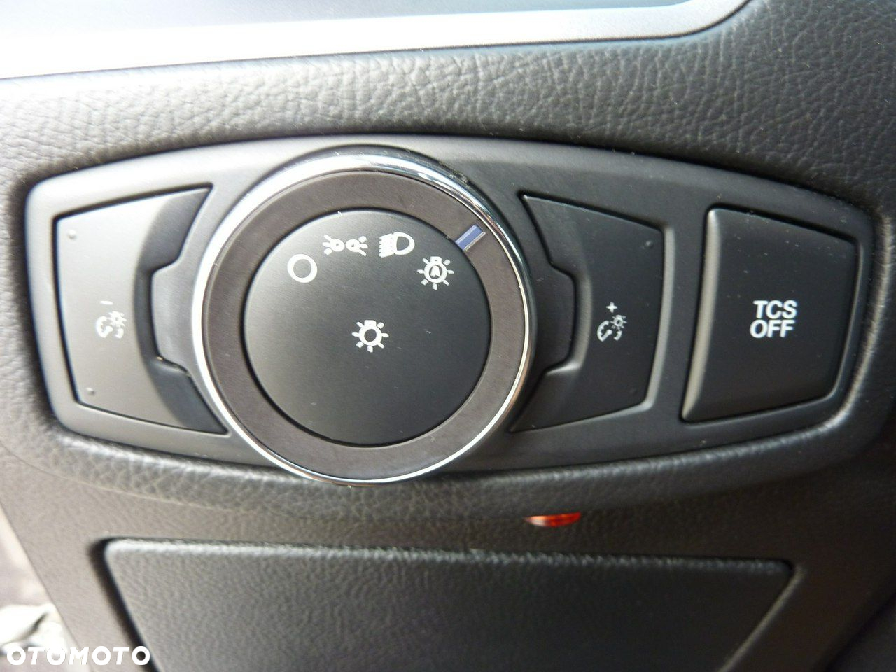 Ford Edge - 26