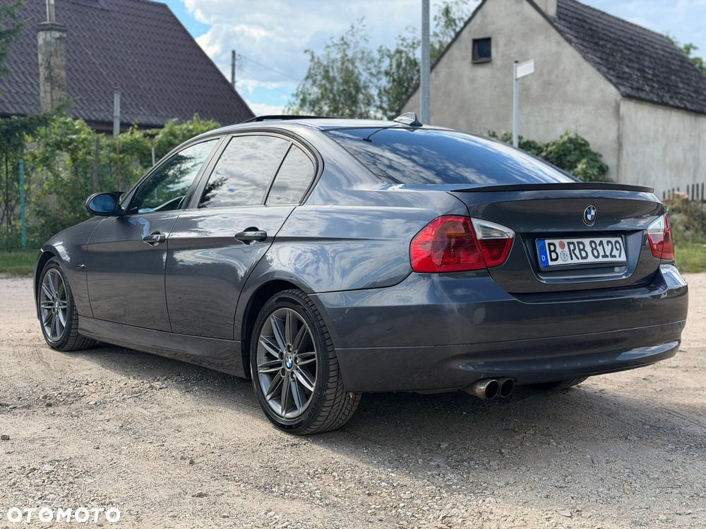 BMW Seria 3 320i Edition Lifestyle - 16