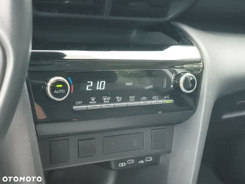 Toyota Yaris Cross - 26