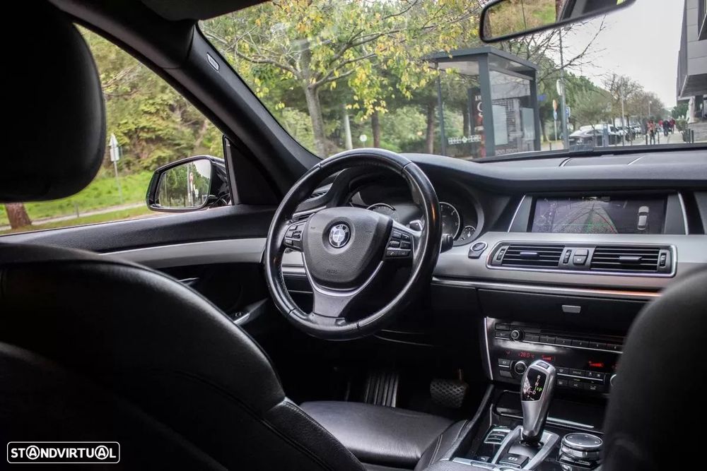 BMW 520 Gran Turismo d Line Luxury - 35