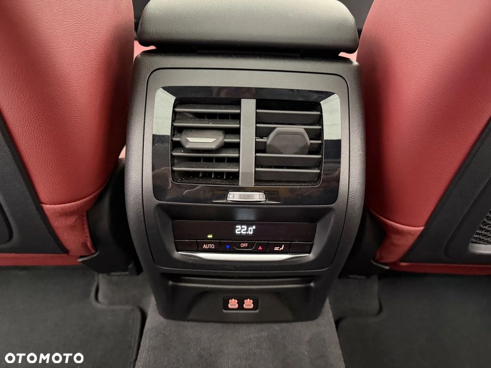 BMW X3 xDrive30i M Sport Edition - 12