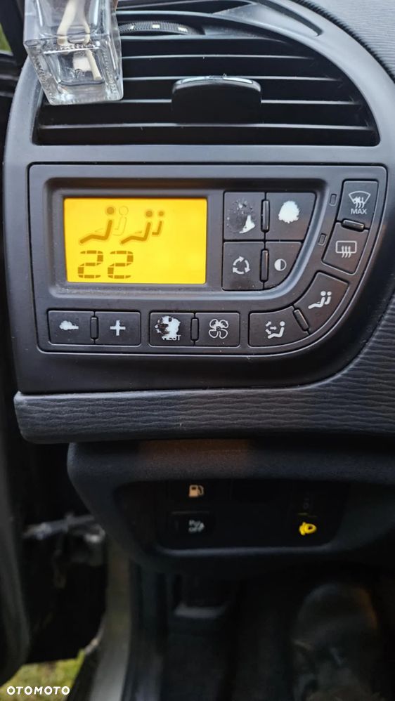 Citroën C4 Grand Picasso - 14