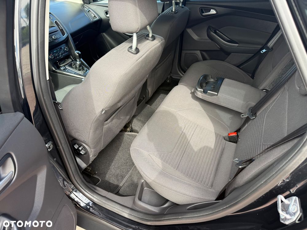 Ford Focus 1.5 TDCi Titanium - 13