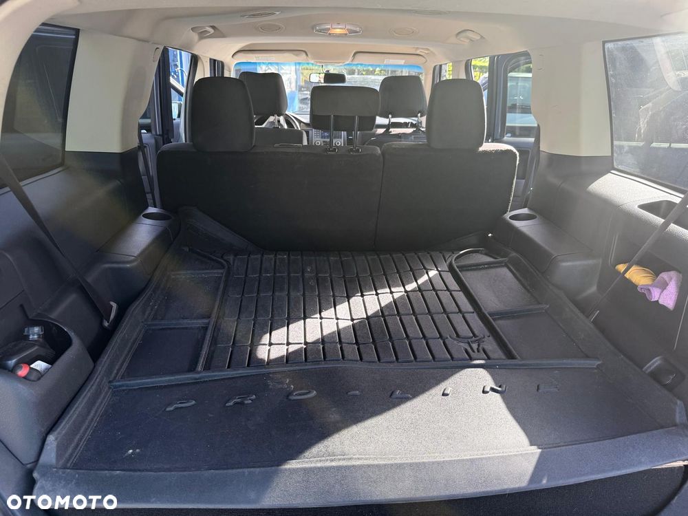 Ford Flex - 9
