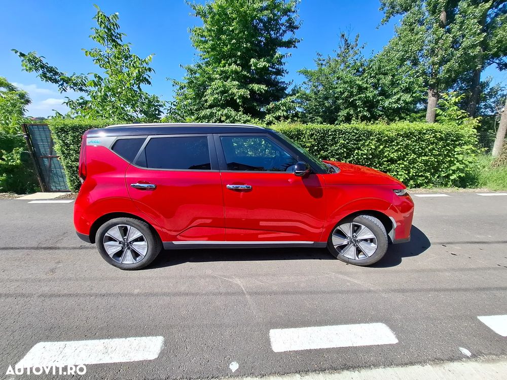 TOYOTA RAV4 2017 — imagine 9