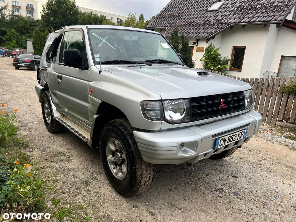 Mitsubishi Pajero - 6
