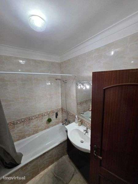 Apartamento  t2 baixa da banheira - Grande imagem: 2/9