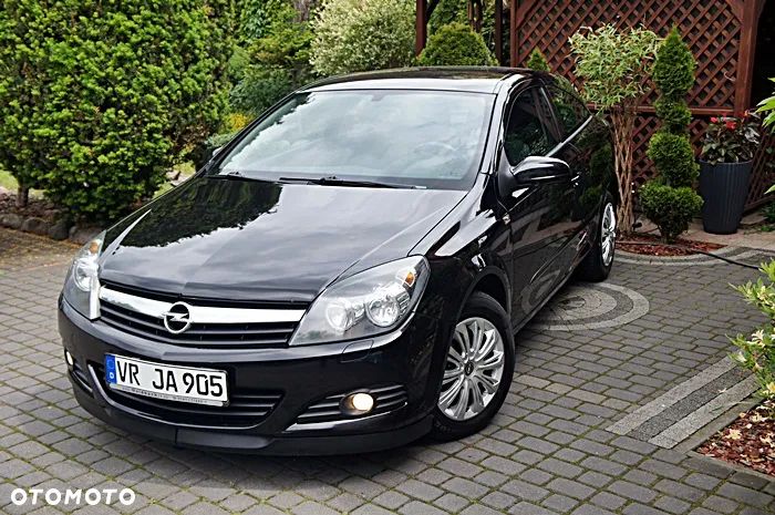 Opel Astra GTC 1.6 - 1