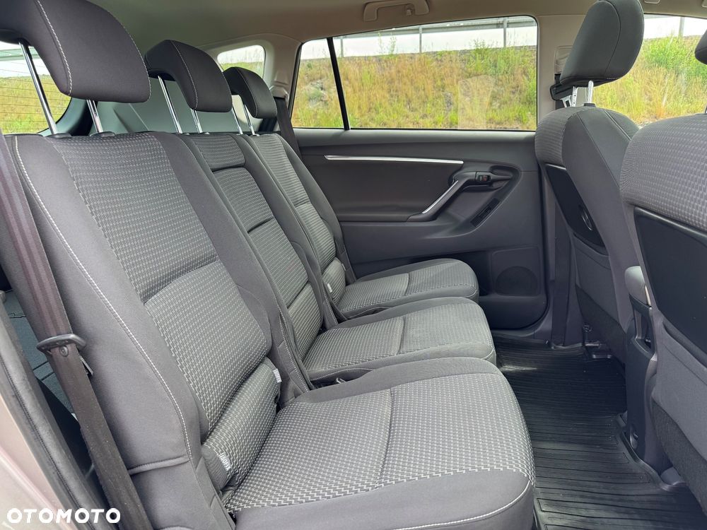 Toyota Verso 1.8 5-Sitzer Skyview Edition - 6