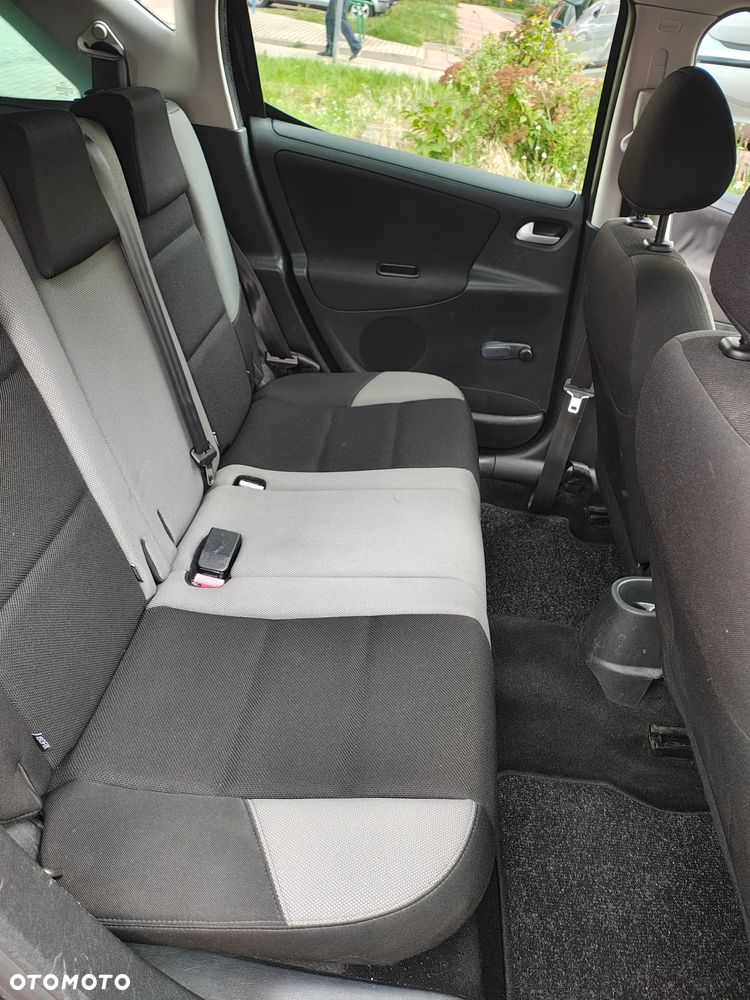 Peugeot 207 1.4 16V Presence - 7