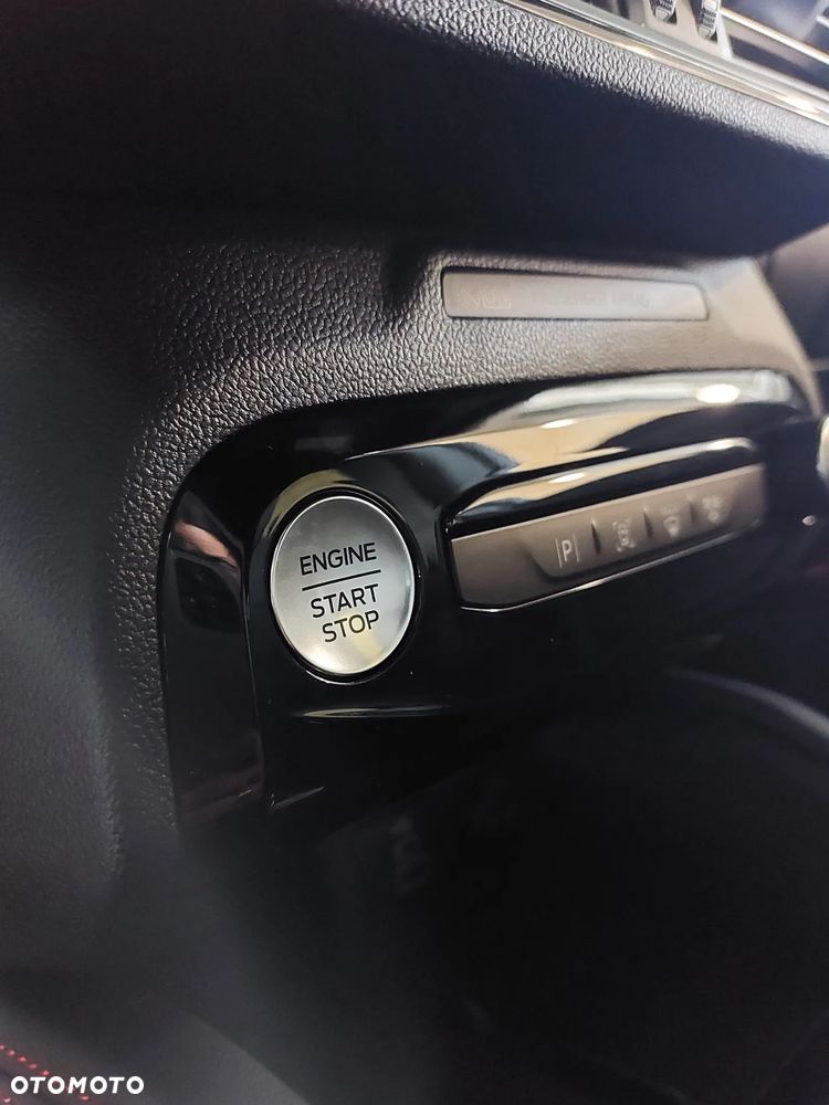 Ford Kuga 1.5 EcoBoost FWD ST-Line - 13