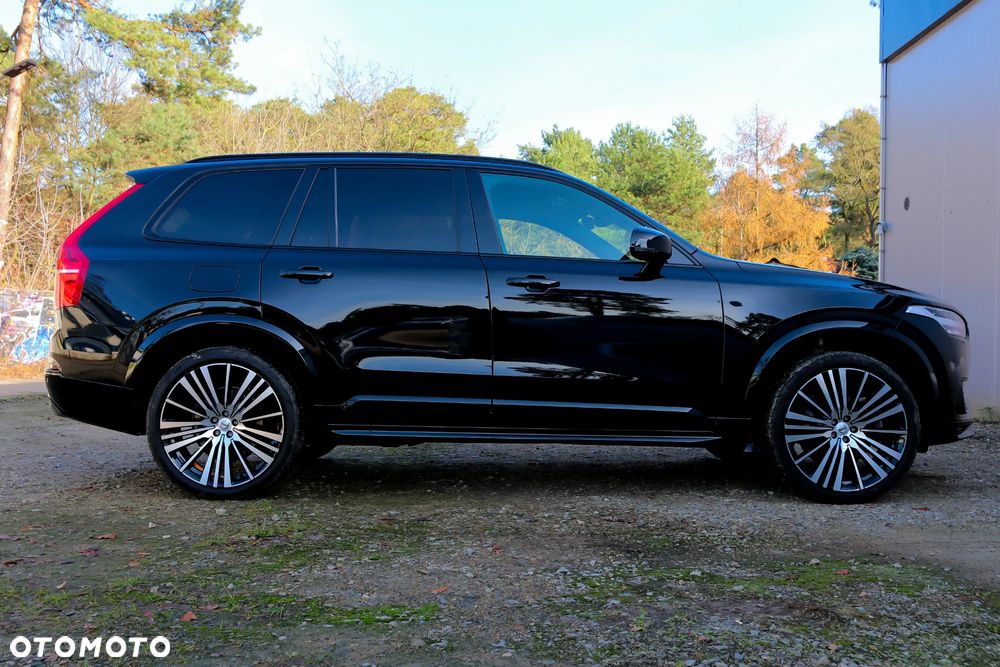 Volvo XC 90 T8 AWD Plug-In Hybrid R-Design 7os - 16