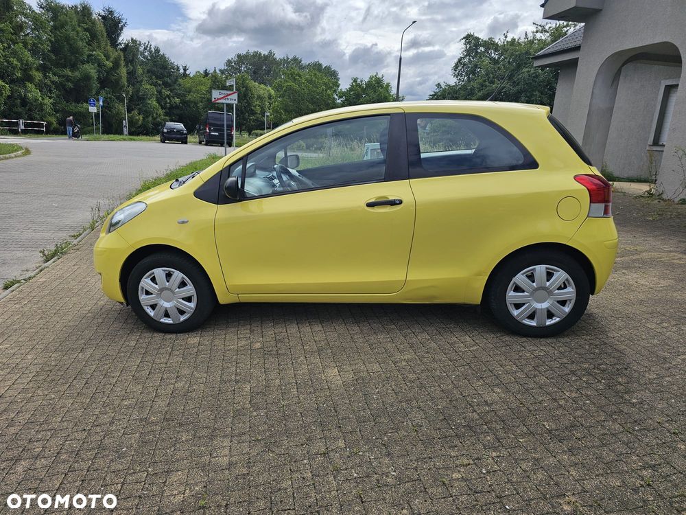 Toyota Yaris 1.33 Sol - 13