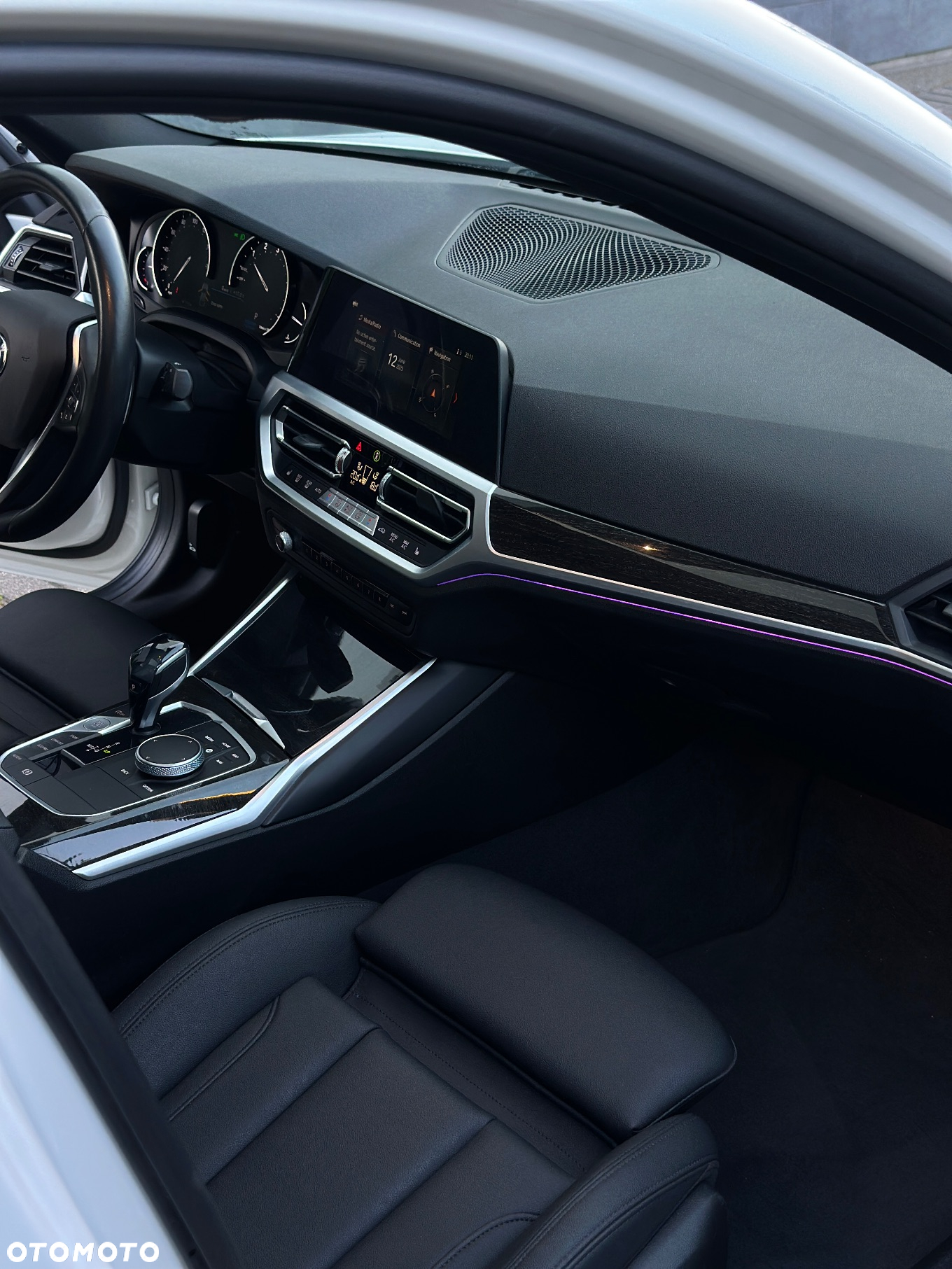 BMW Seria 3 330i Sport Line - 22