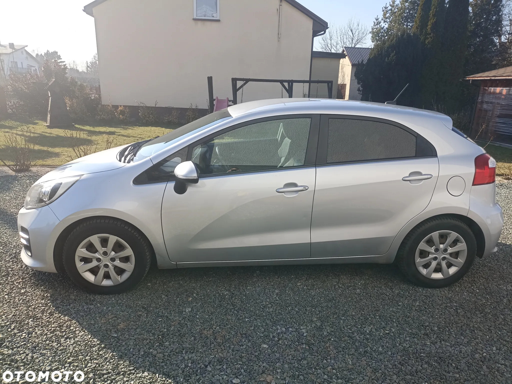 Kia Rio 1.4 crdi XL - 5