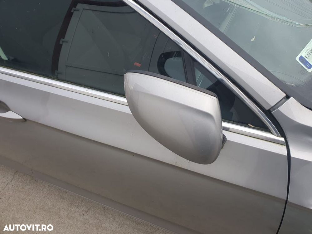 OGLINDA VW PASSAT B8 D. RABATABILA - 2