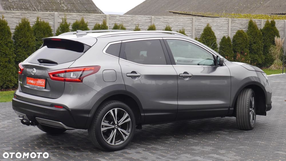 Nissan Qashqai 1.3 DIG-T AKARI - 21