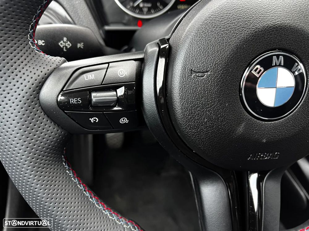 BMW 120 d Pack M - 17