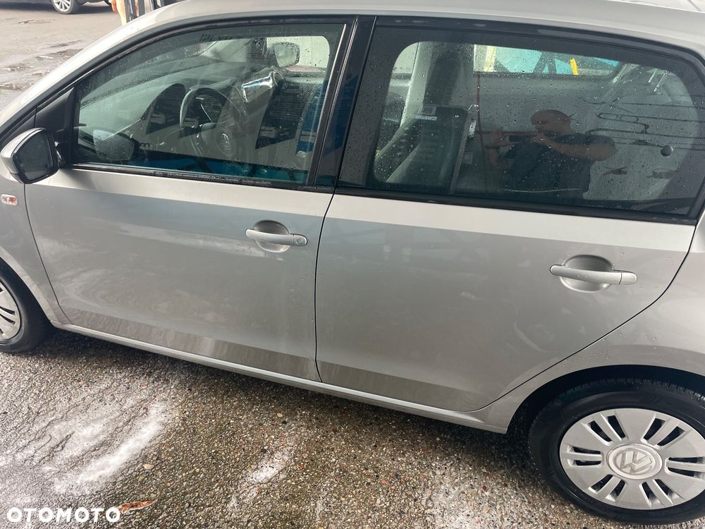 Volkswagen up! 1.0 street - 8