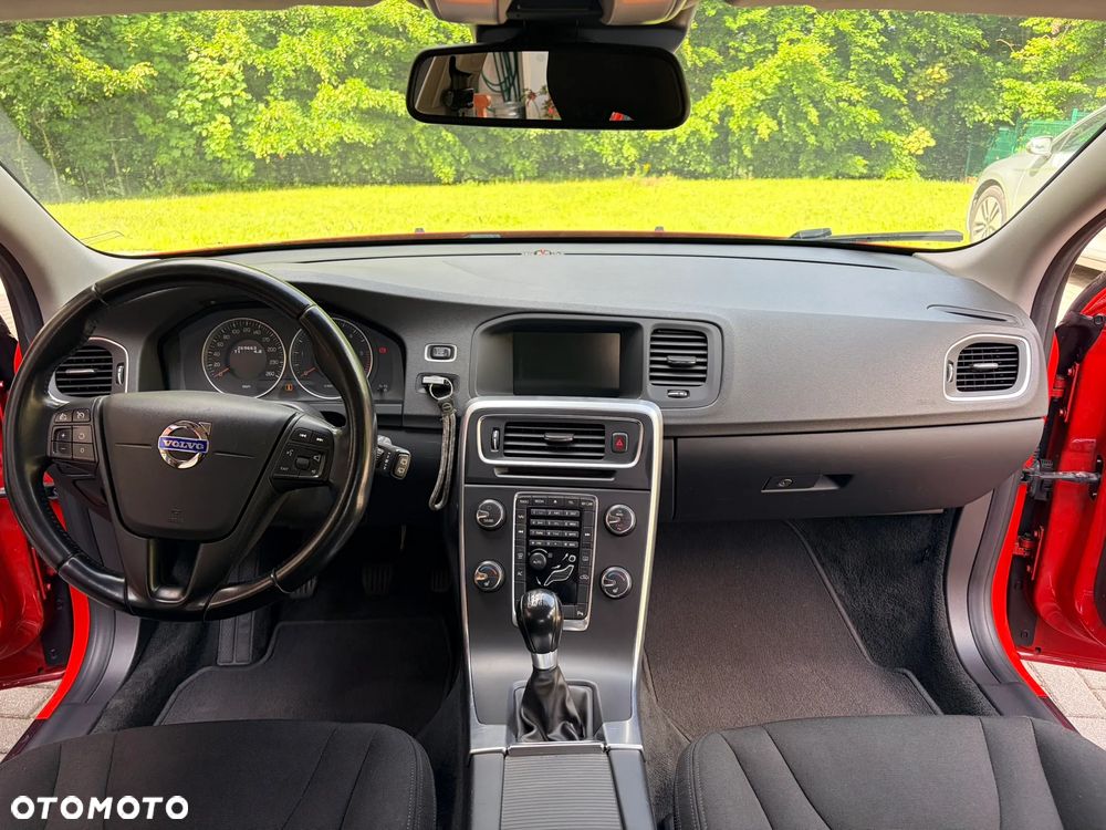 Volvo V60 D3 Kinetic - 6