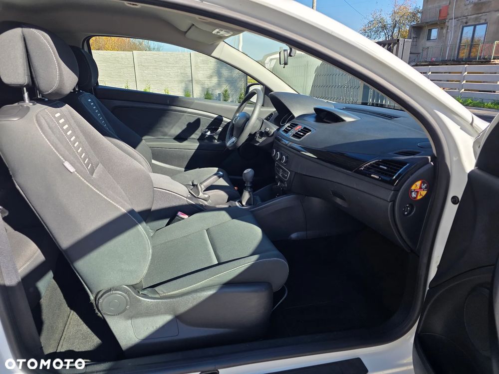 Renault Megane 1.6 16V Exception - 6