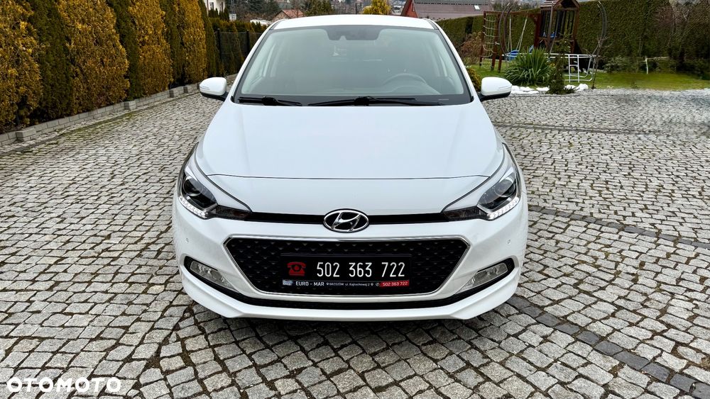 Hyundai i20 blue 1.2 Trend - 5